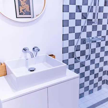 No. 2a By Apart Service Apartment Krakau